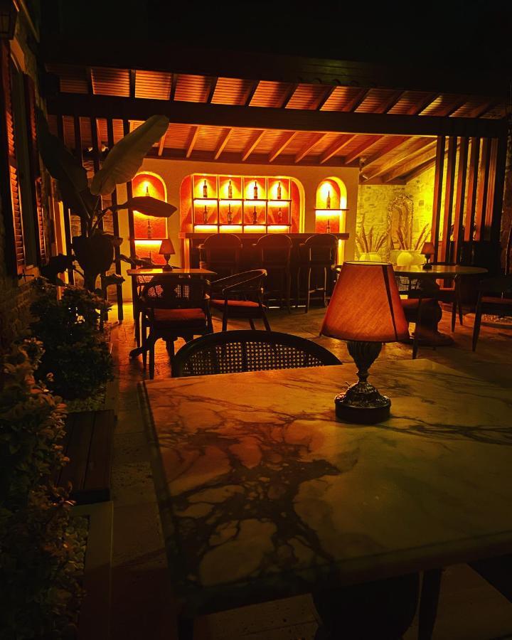 Dionysos 1789 Boutique Hotel Foça Eksteriør billede