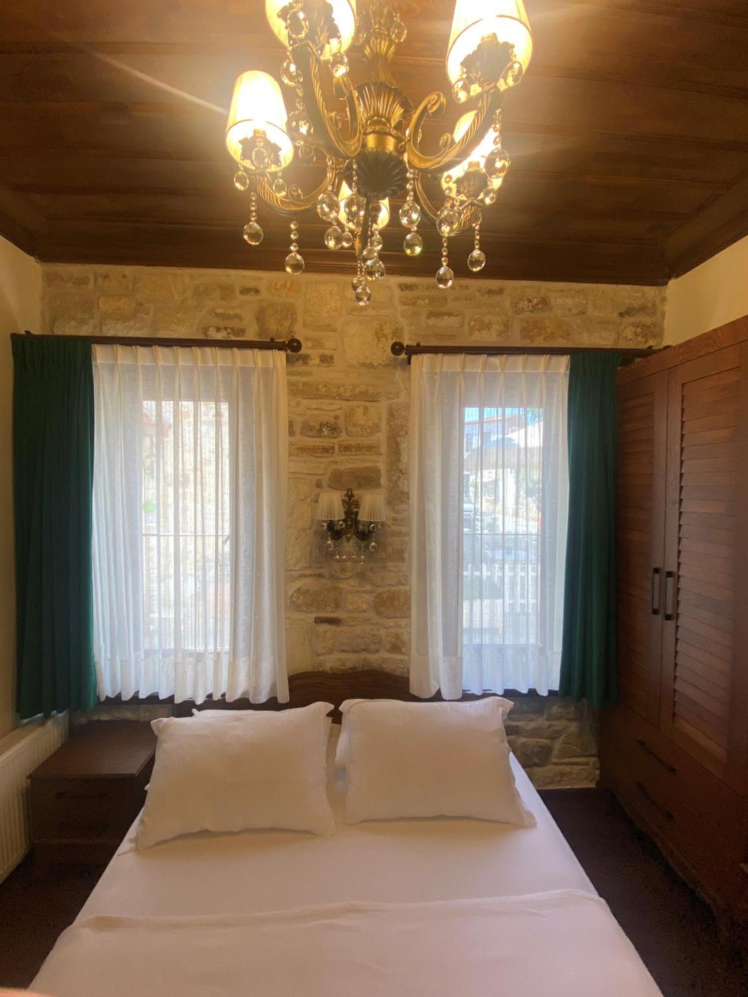Dionysos 1789 Boutique Hotel Foça Eksteriør billede